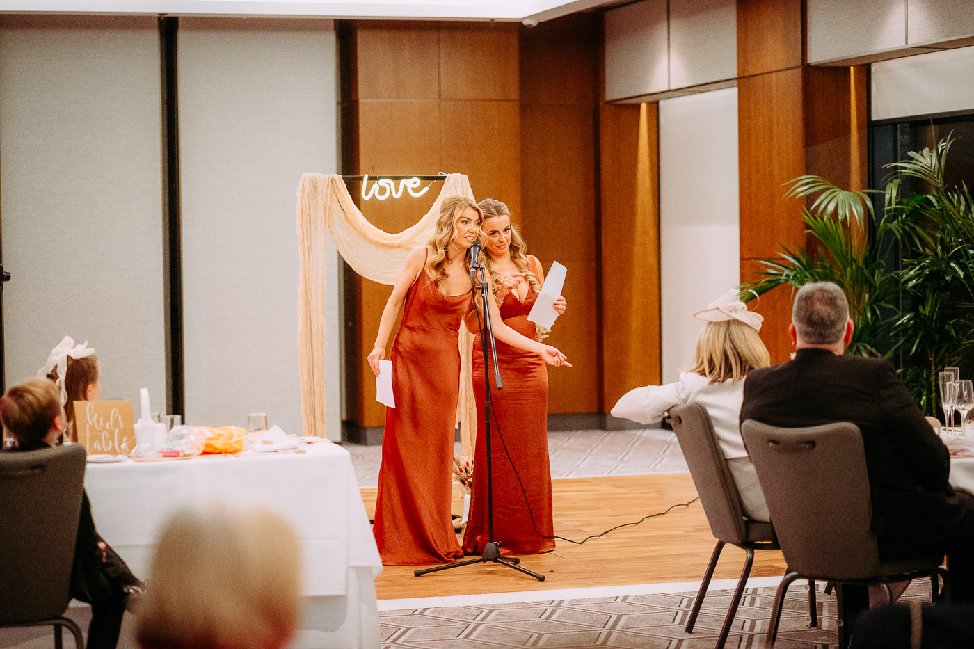 CARYS TOM PARKGATE HOTEL WEDDING CARDIFF 019 CARYS TOM PARKGATE HOTEL WEDDING CARDIFF 019